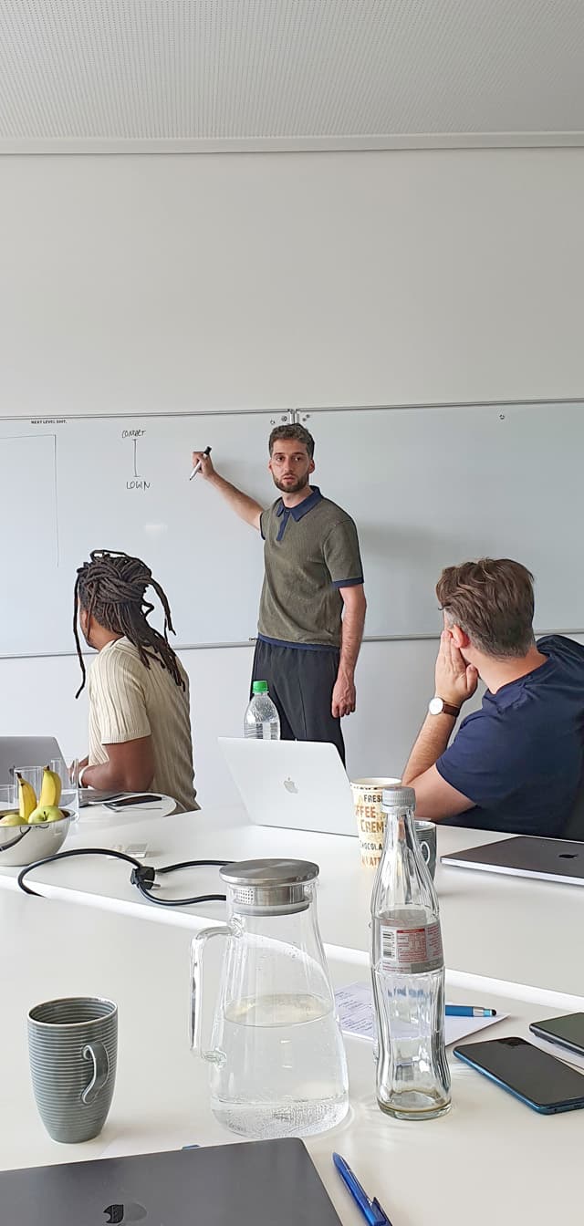 Tammo and a whiteboard